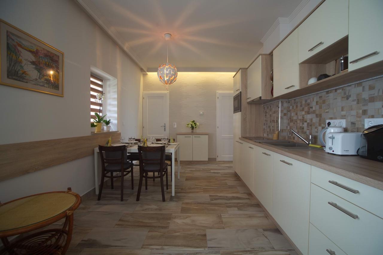 Holiday Home Podium Эгер Экстерьер фото